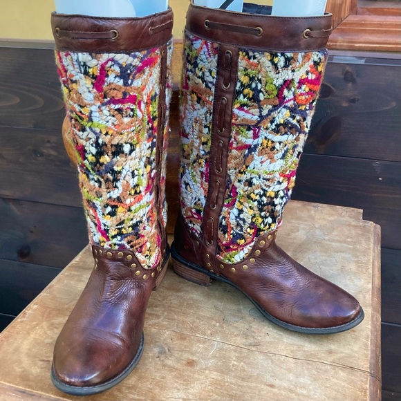 Spring Step tall boot tapestry dark brown rivets low heal pull on size 7 - 7.5 - Picture 5 of 14